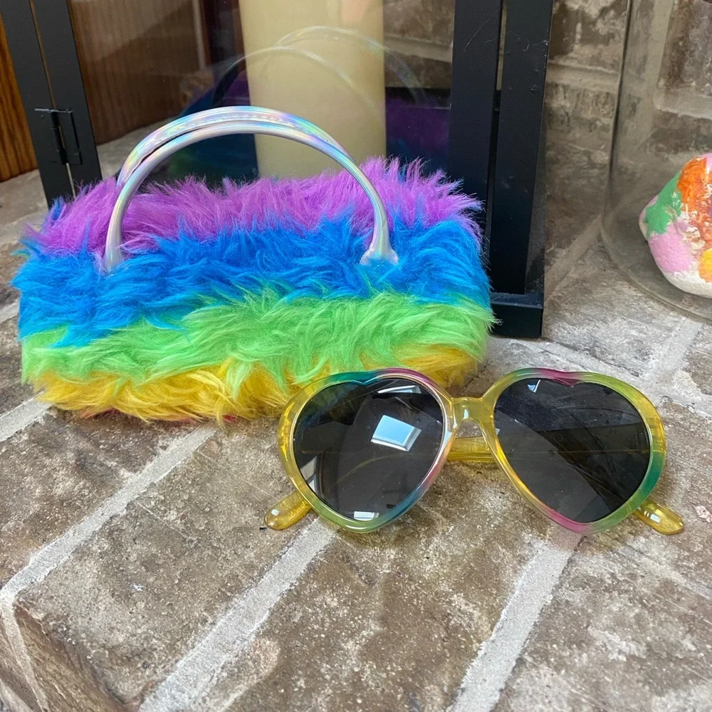 Sunglasses and Case Fuzzy Faux Fur Glasses Case with Carrying Handles